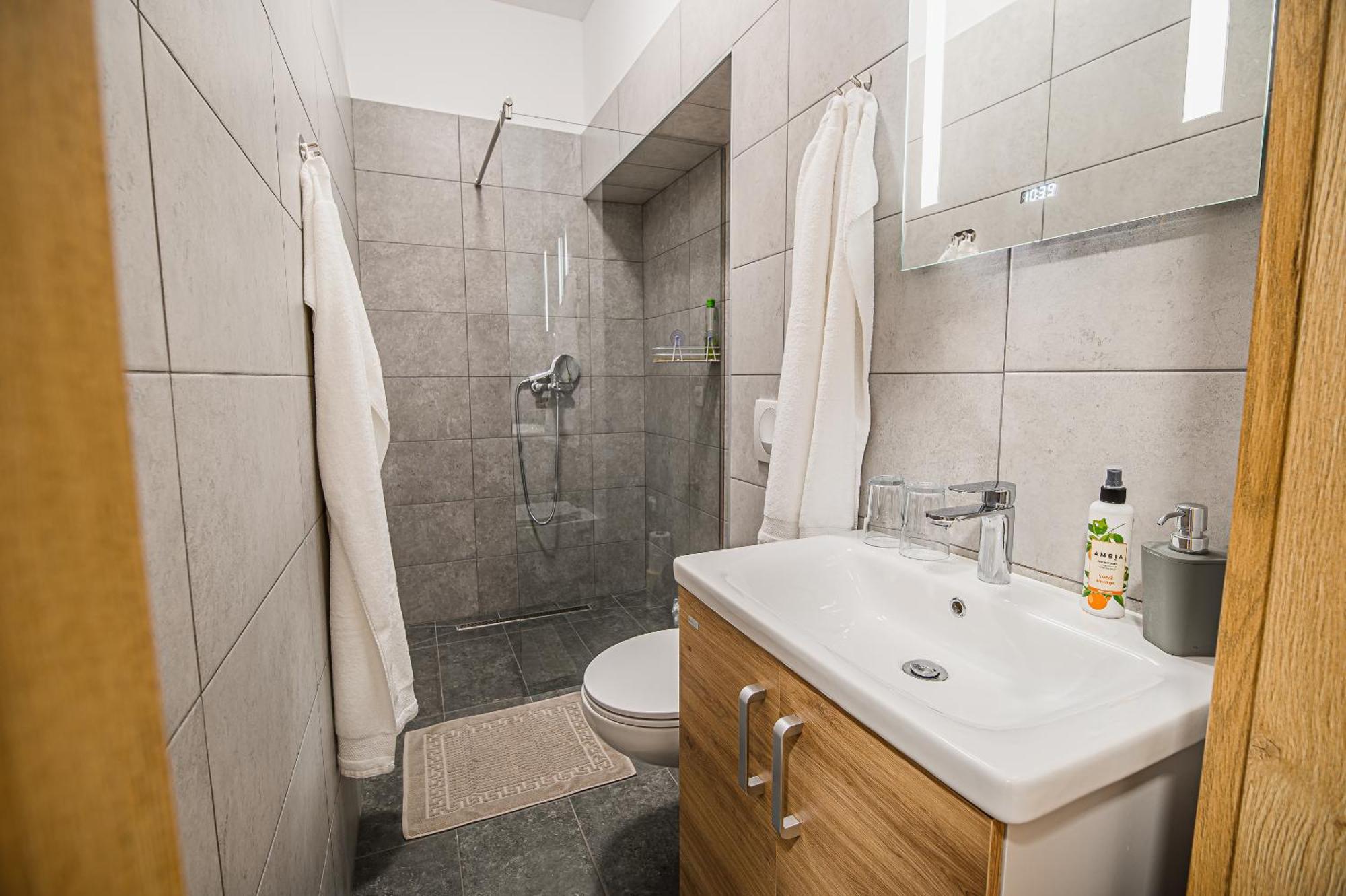 Guesthouse Pr'Sefu Brežice Rum bild